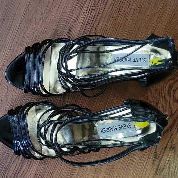 Steve Madden Barbee Heels - Picture 3 of 4